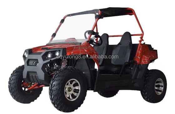 Ladezeit von 5-7h 2300mm*1300mm*900mm Genehmigter Motor 1500W 4x4 UTVs Seite an Seite